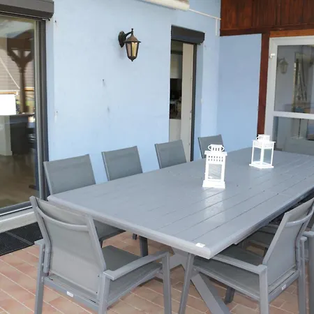 Holiday home Maison Le Nid De Cigognes *